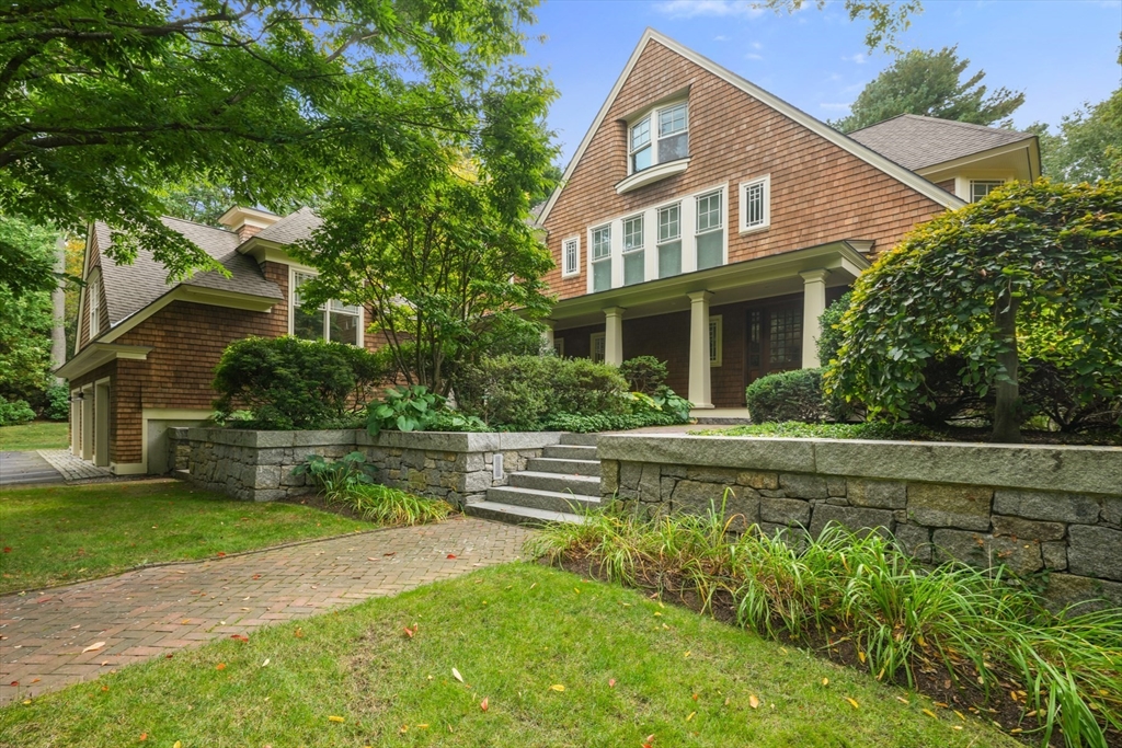 2 Candleberry Ln