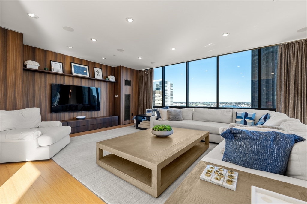 45 Province St # 2404