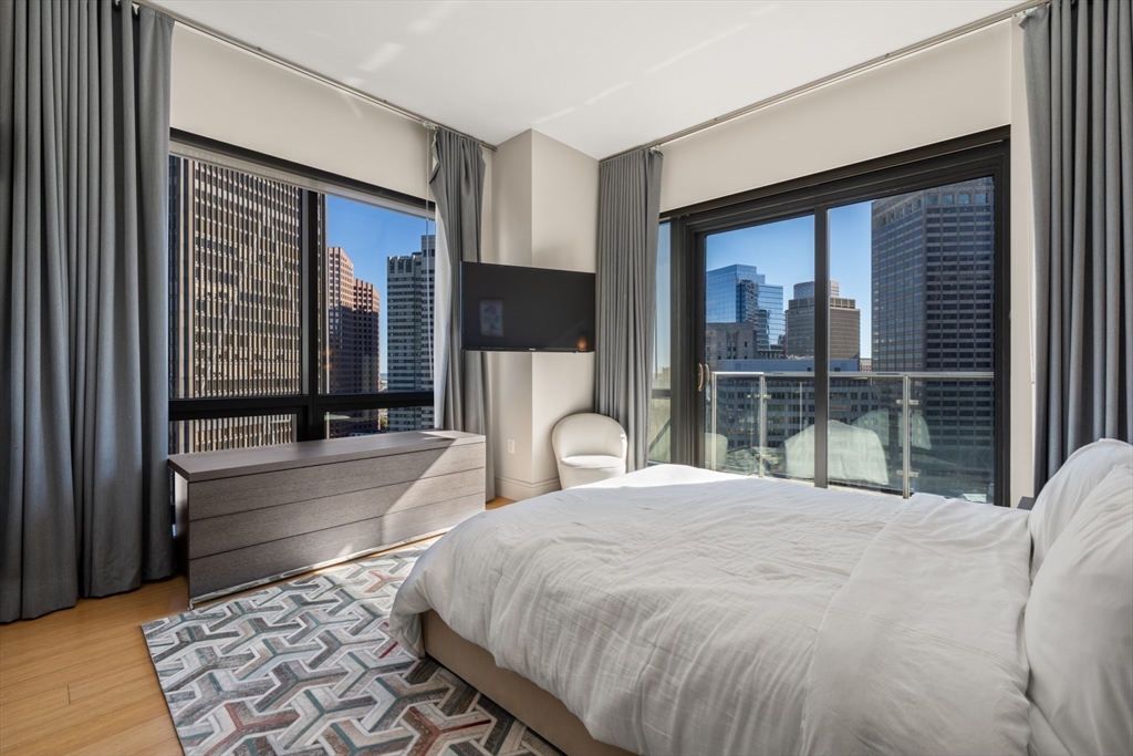 45 Province St # 2404