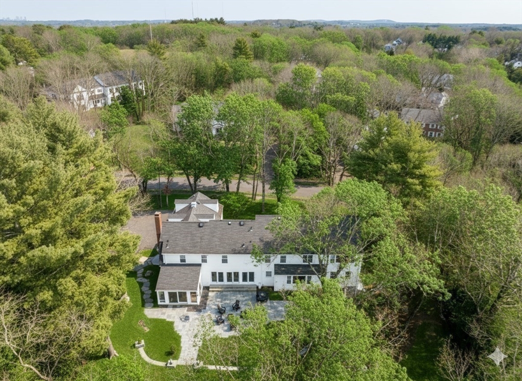 84 Royalston Rd
