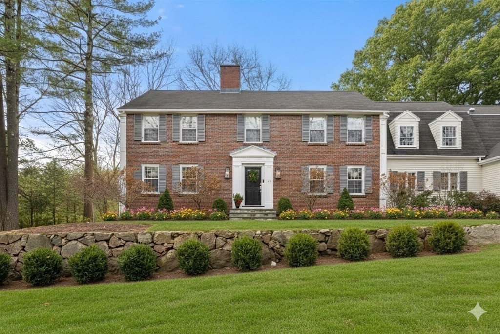 84 Royalston Rd