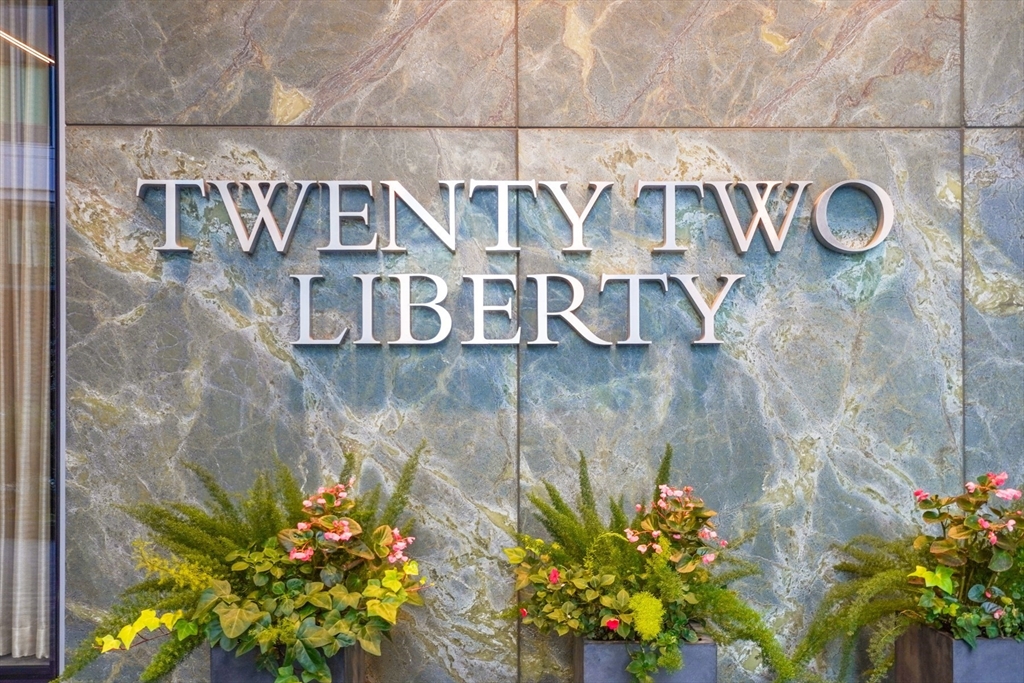 22 Liberty Dr # 9m