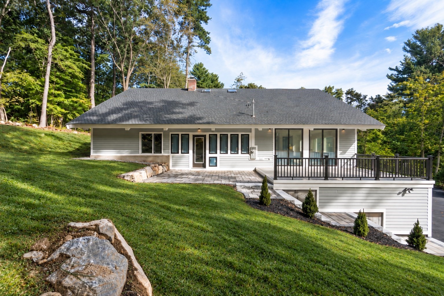 8 Irene Rd