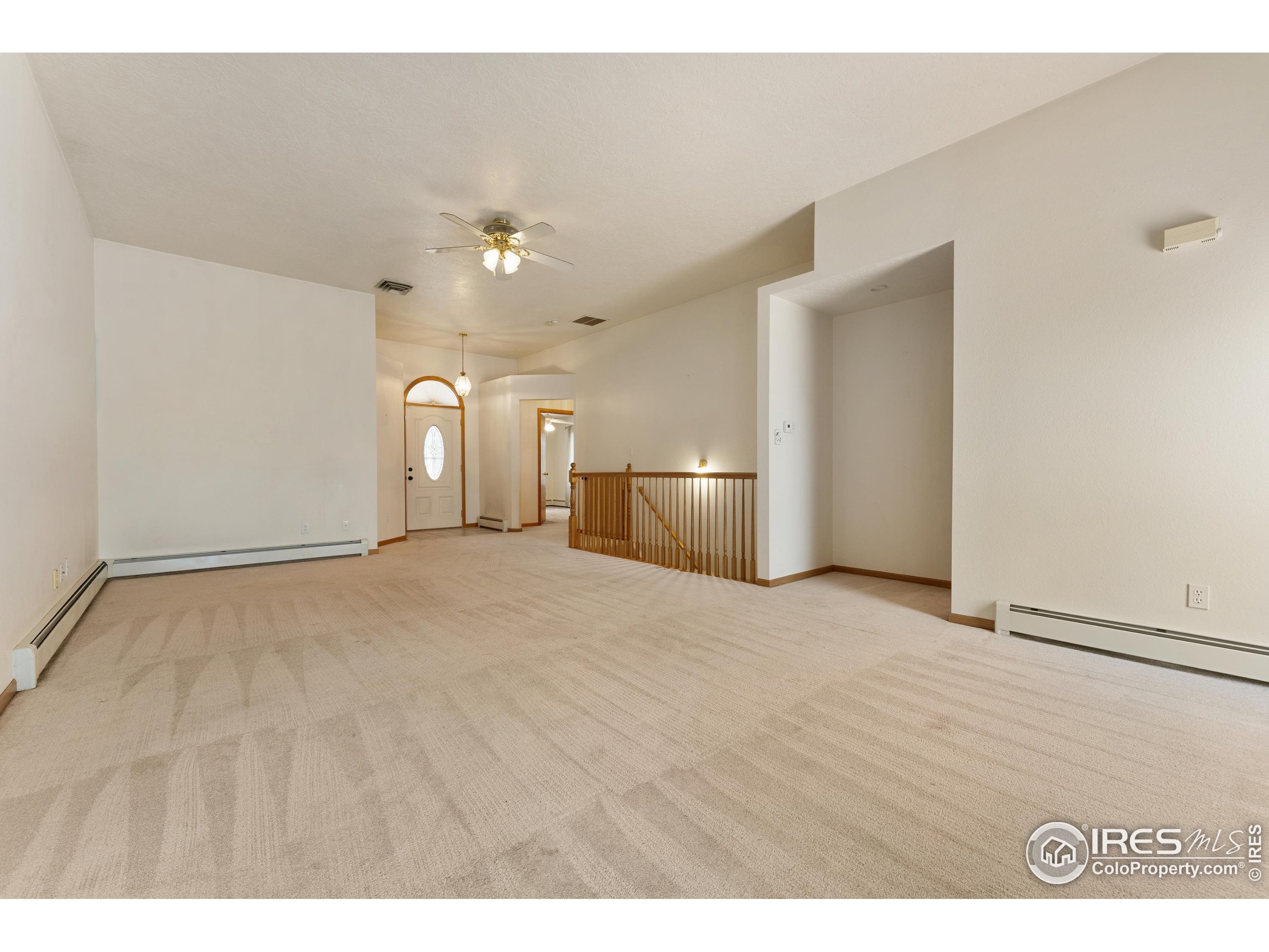 1201 Sharlyn Ct