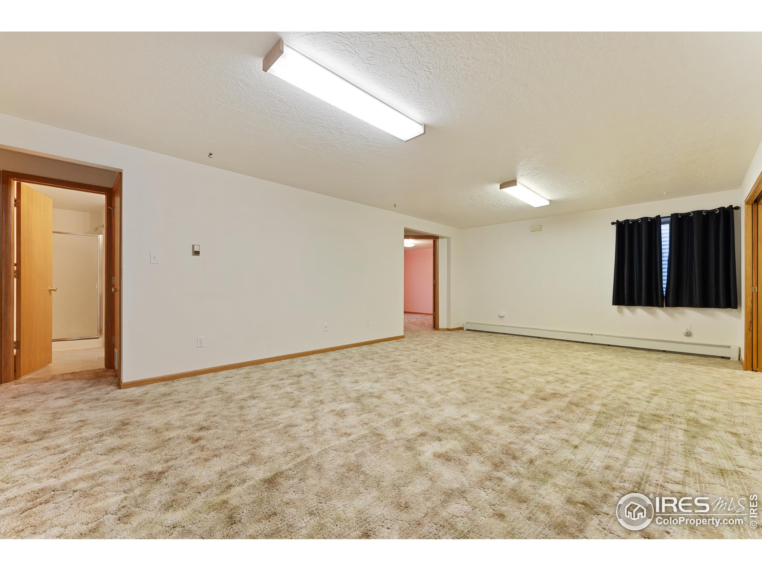 1201 Sharlyn Ct