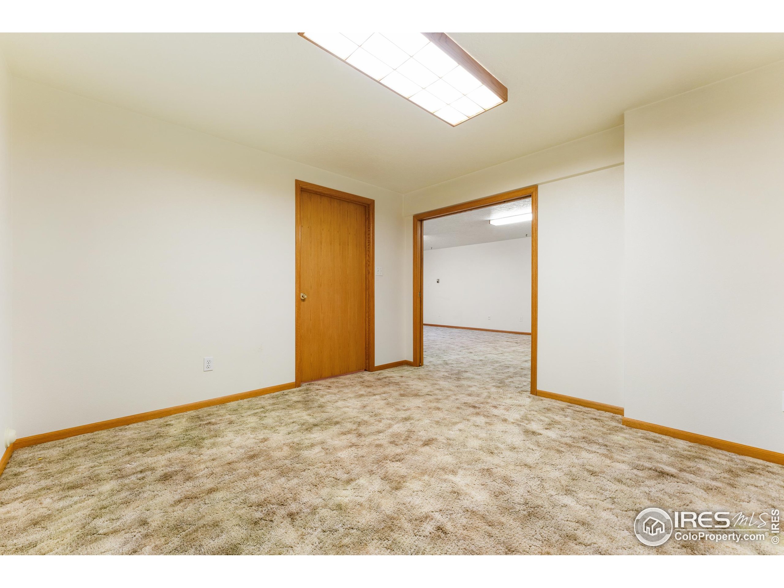 1201 Sharlyn Ct