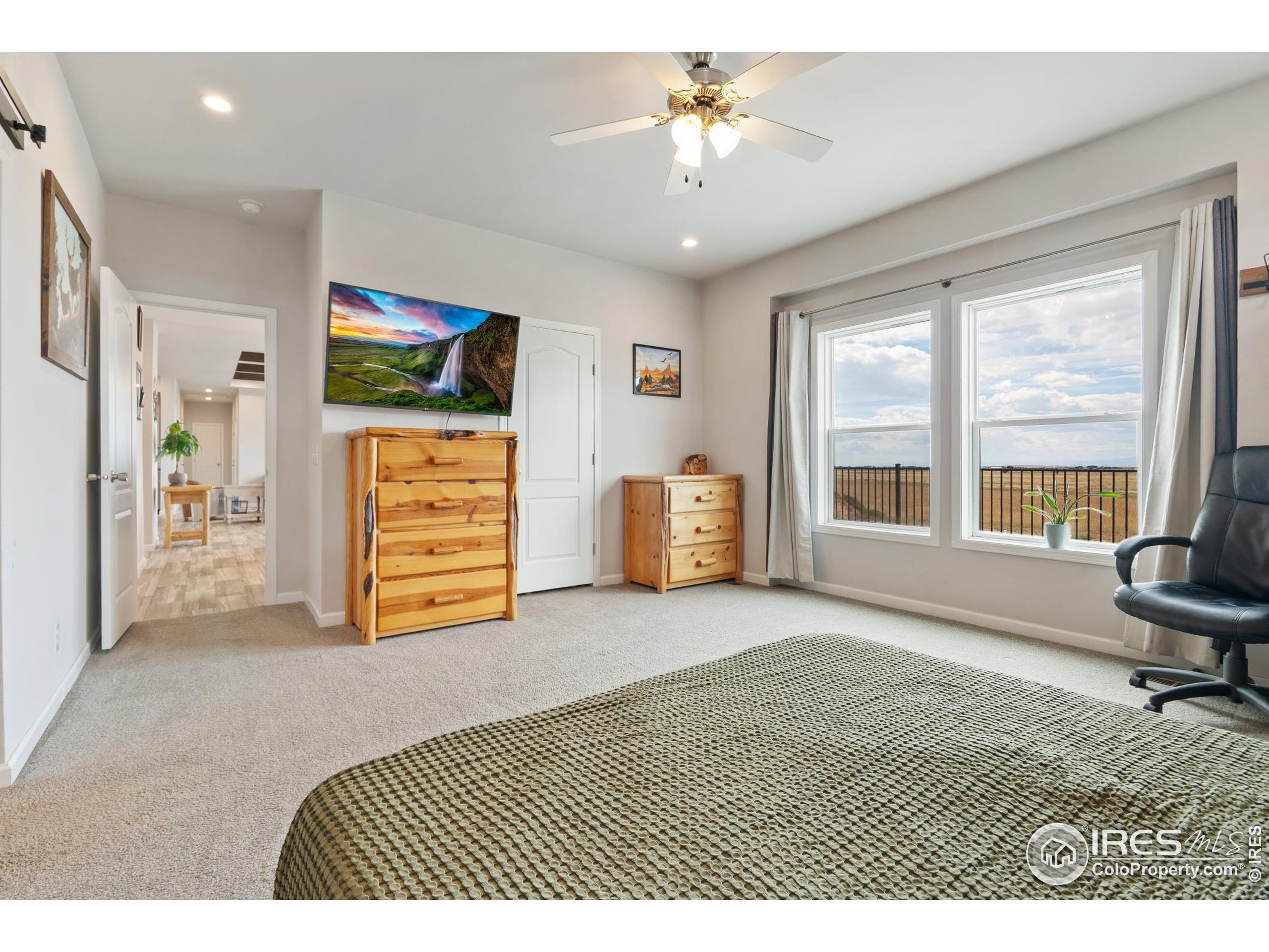 16692 County Road 94