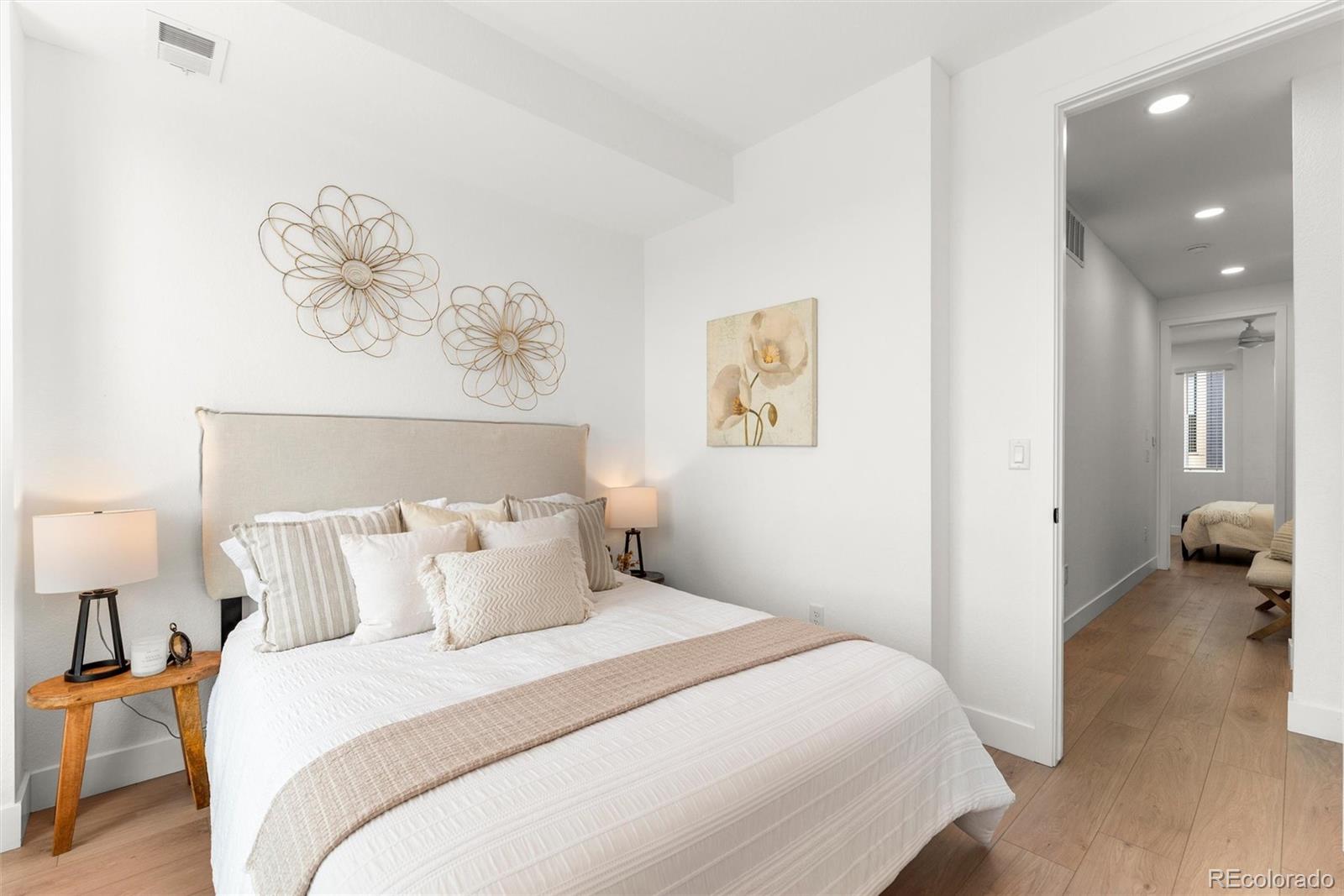5128 W 26th Avenue Unit: 312