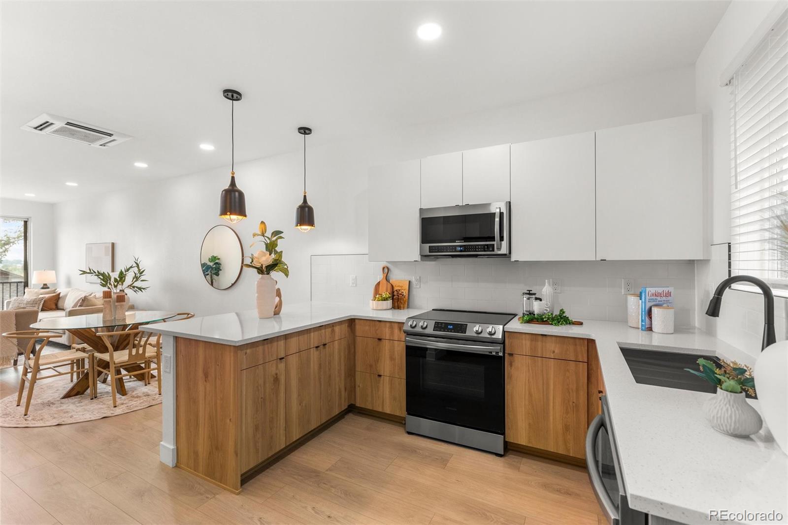5128 W 26th Avenue Unit: 312