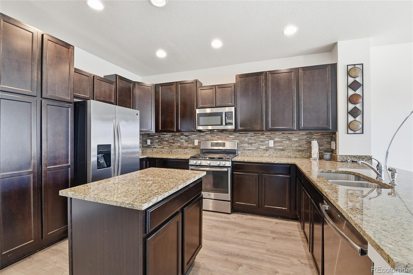 6783 Morrison Drive