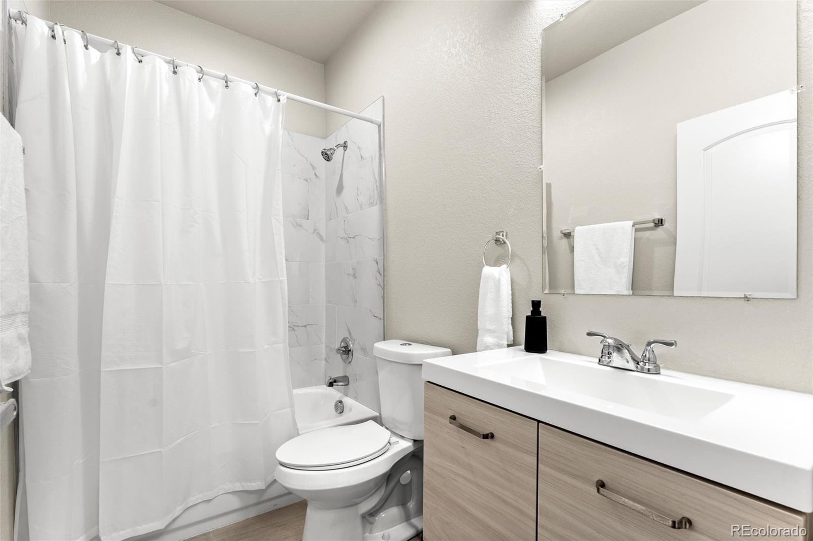 1401 W 85 Avenue Unit: B303