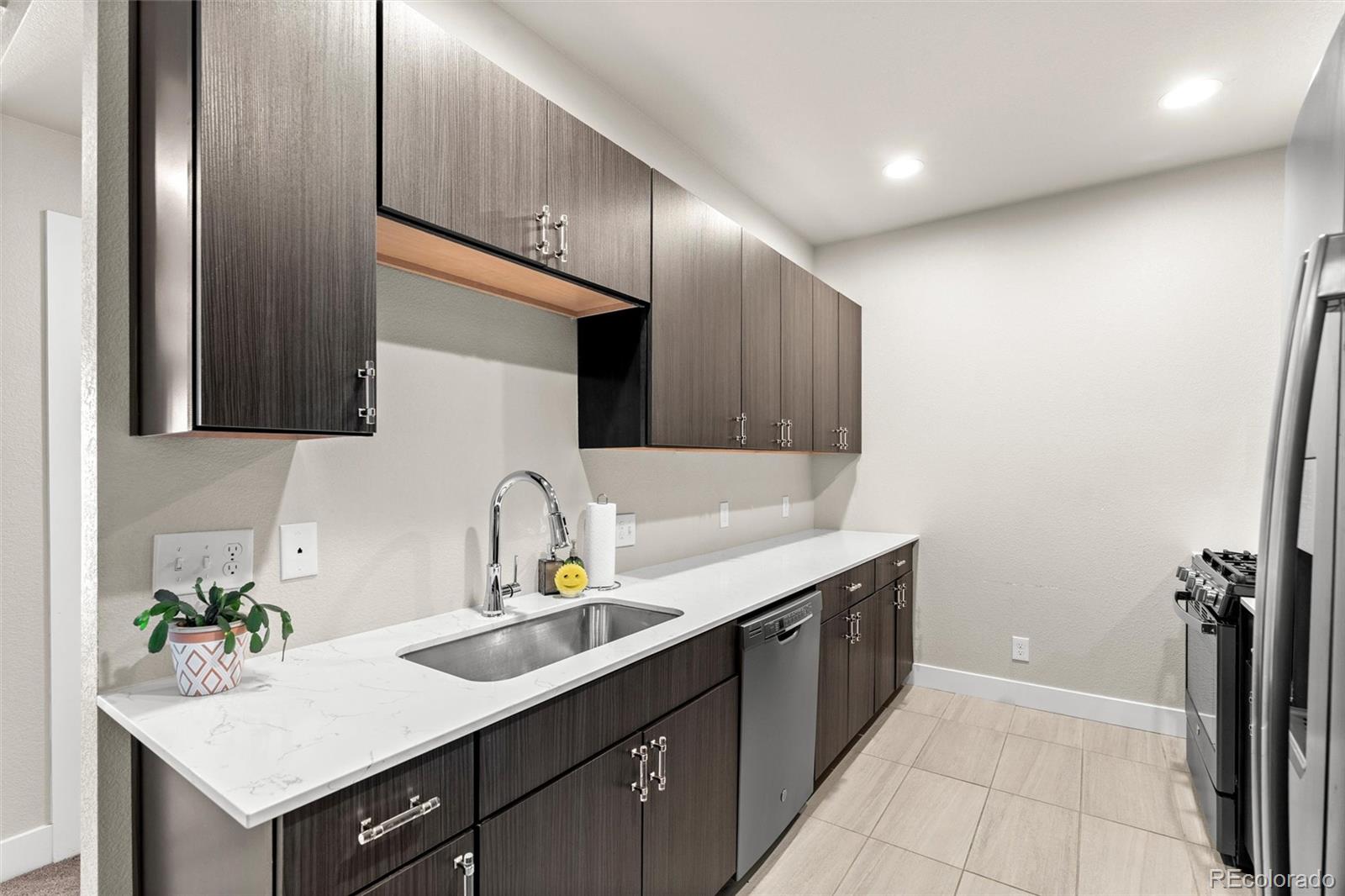1401 W 85 Avenue Unit: B303