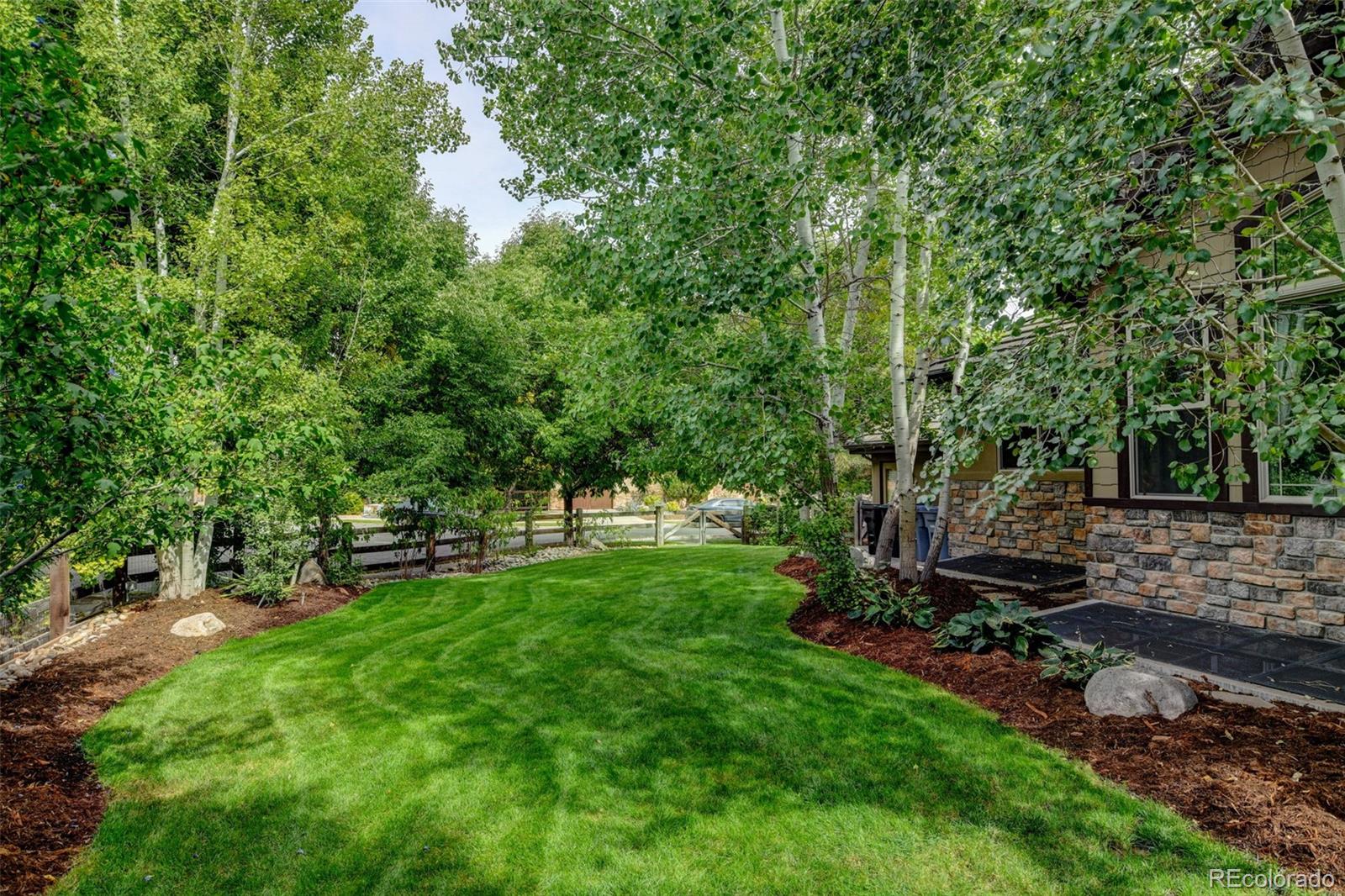 2121 Jade Way