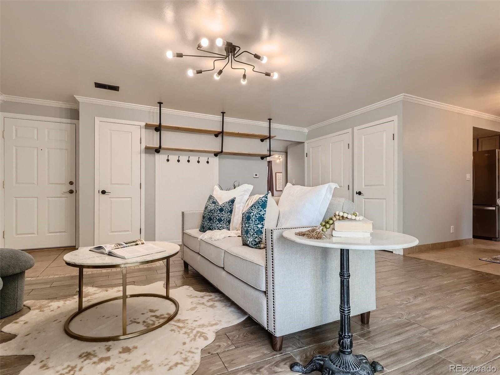 2221 Sable Boulevard Unit: 808