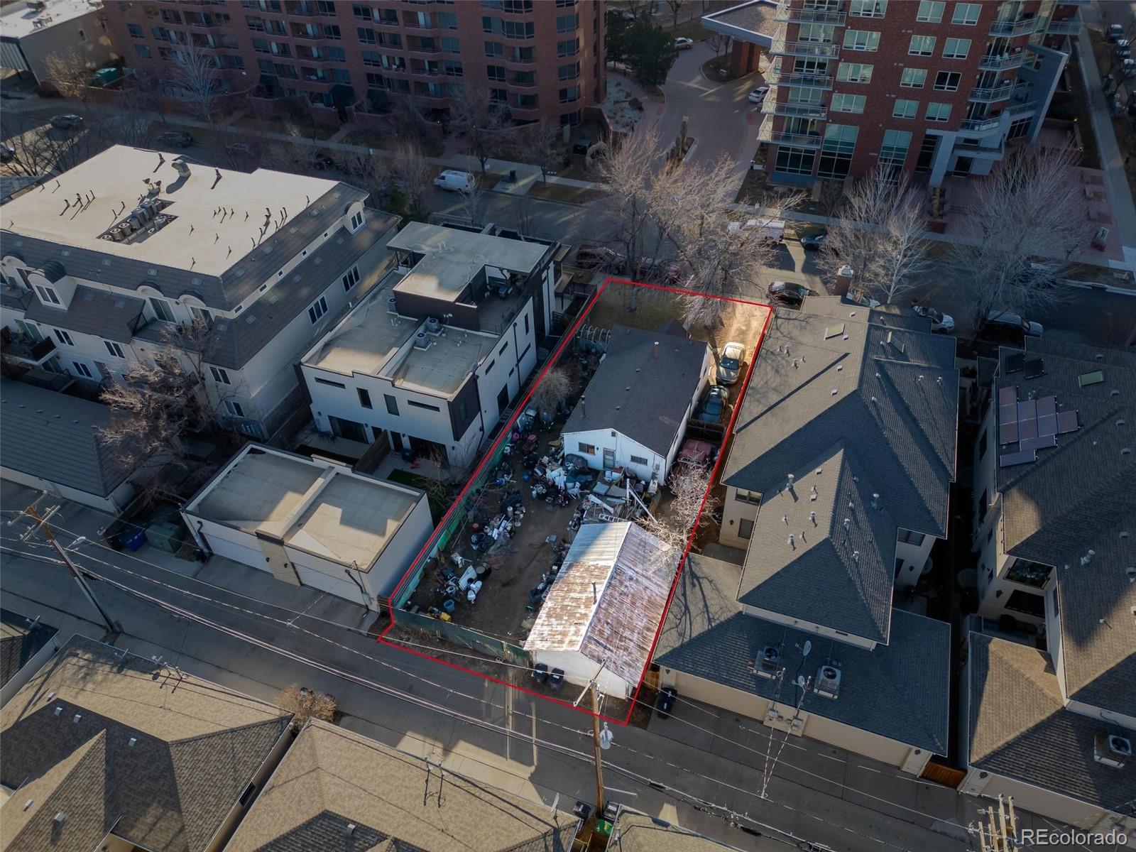18 S Madison Street