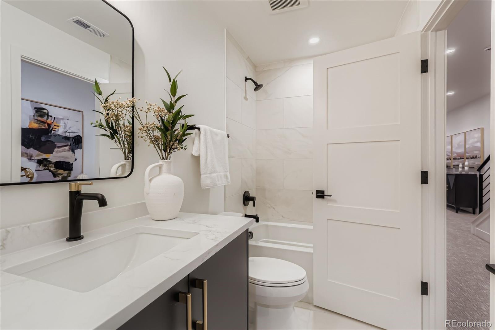 3628 Kalamath Street