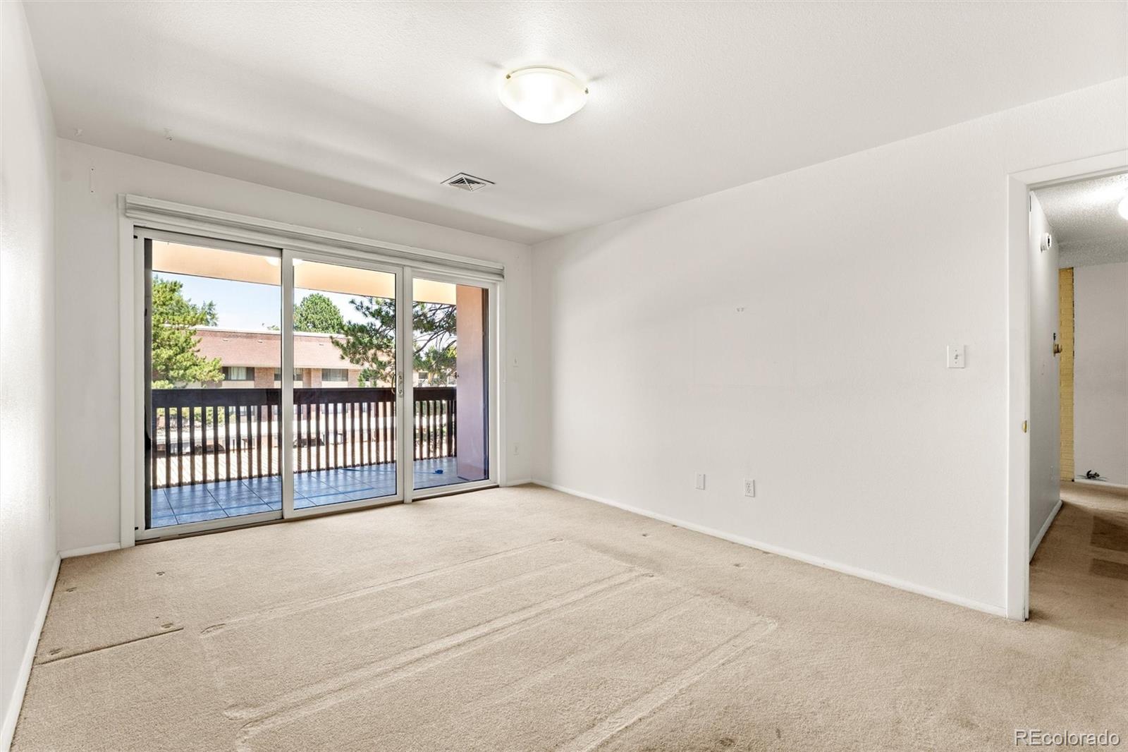 500 Manhattan Drive Unit: C10