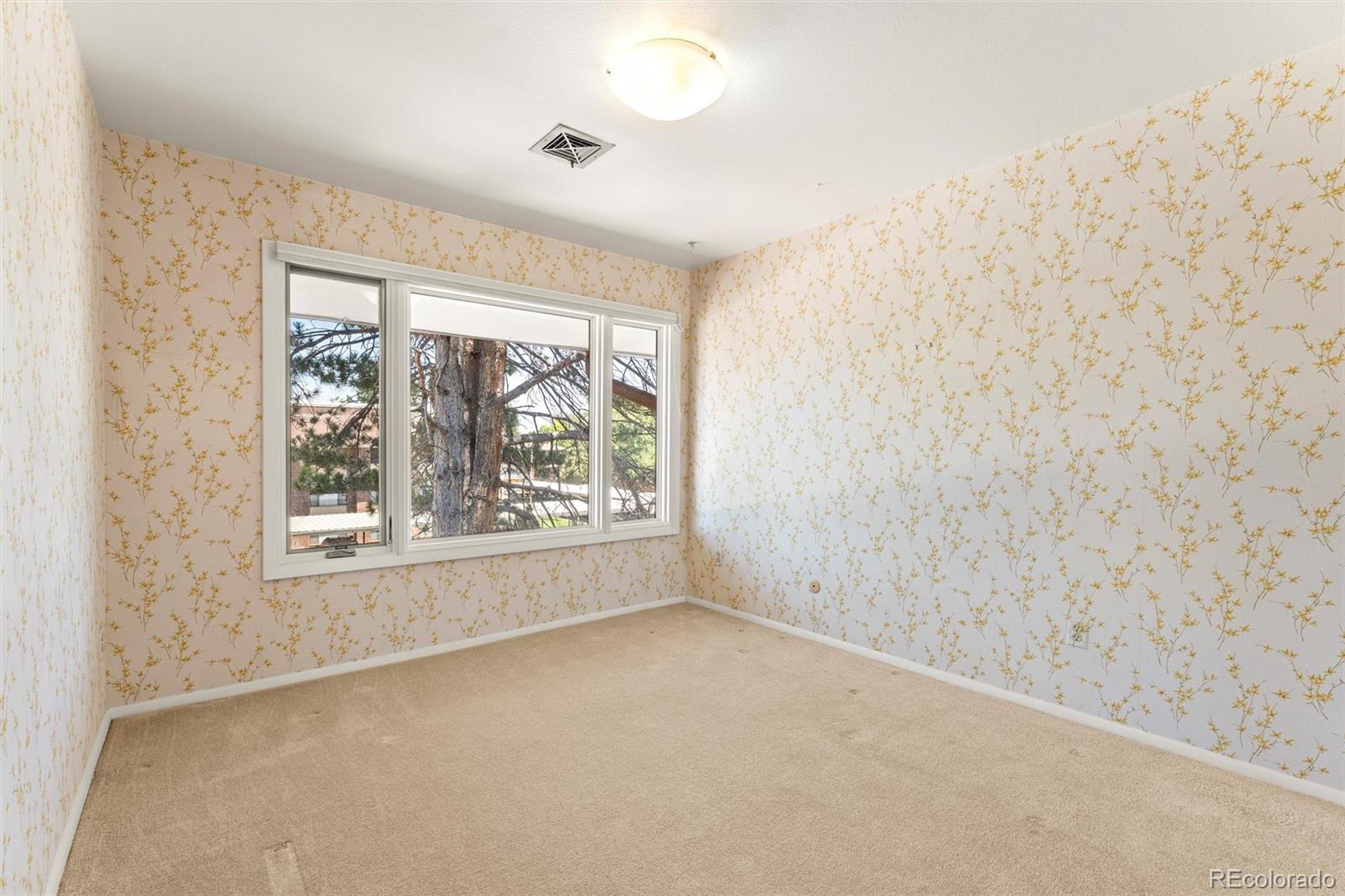 500 Manhattan Drive Unit: C10