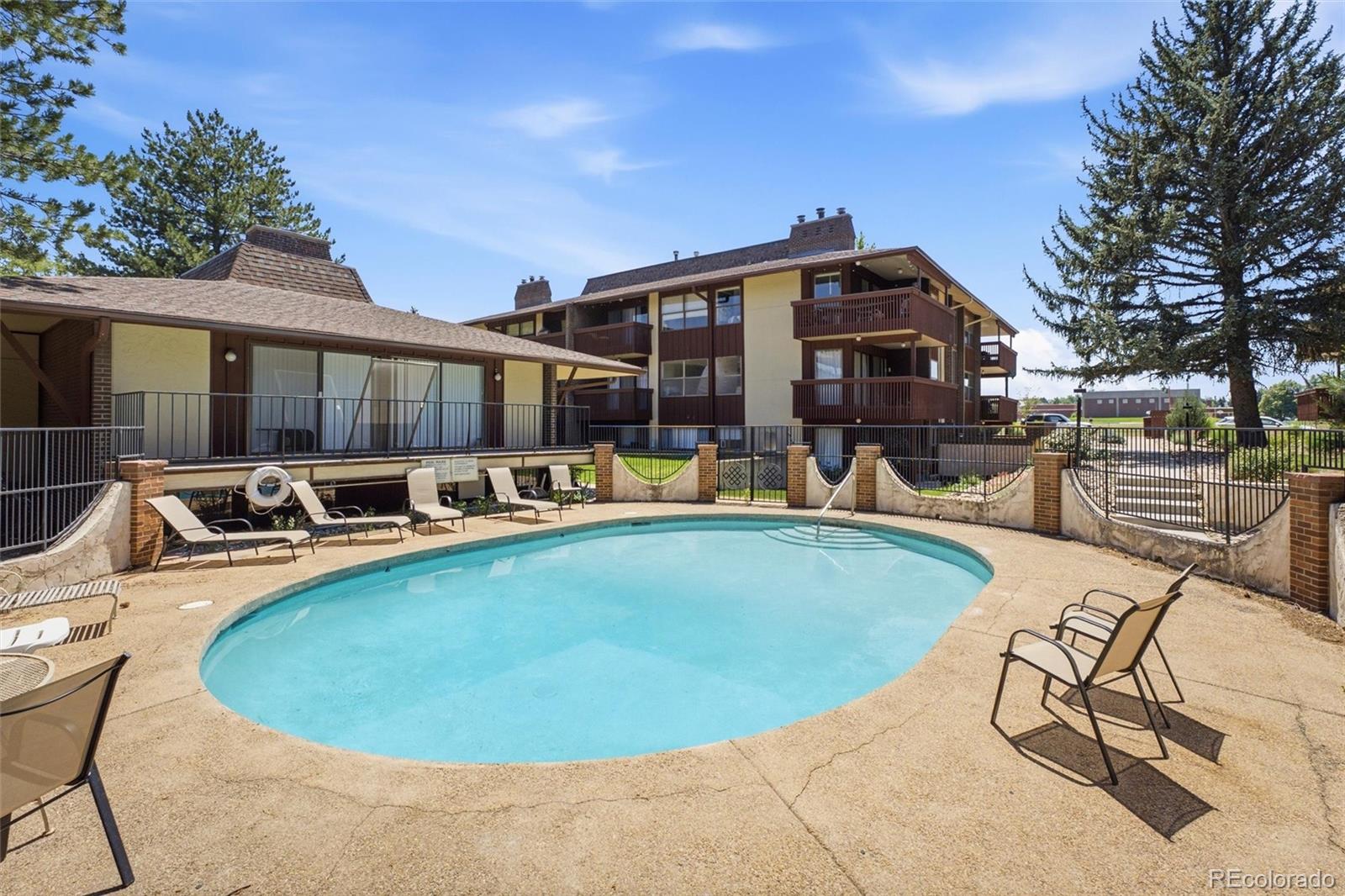 500 Manhattan Drive Unit: C10