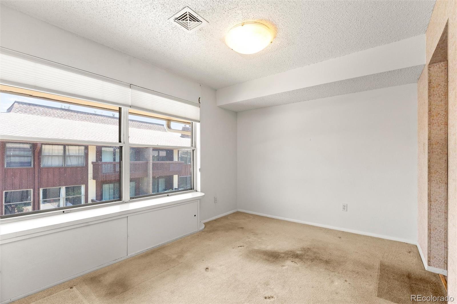 500 Manhattan Drive Unit: C10