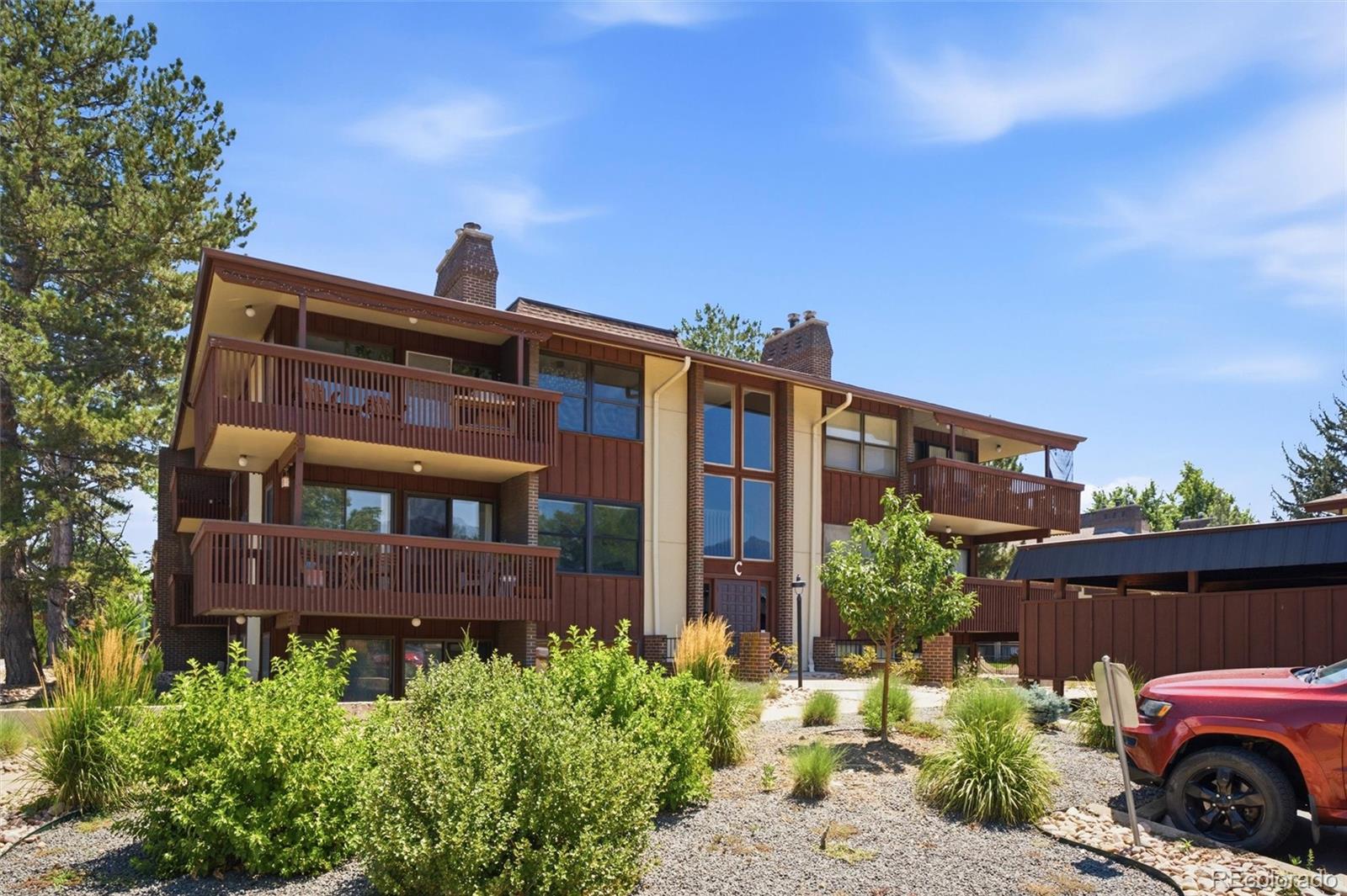 500 Manhattan Drive Unit: C10