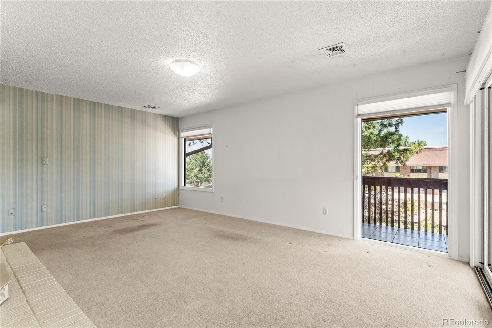 500 Manhattan Drive Unit: C10