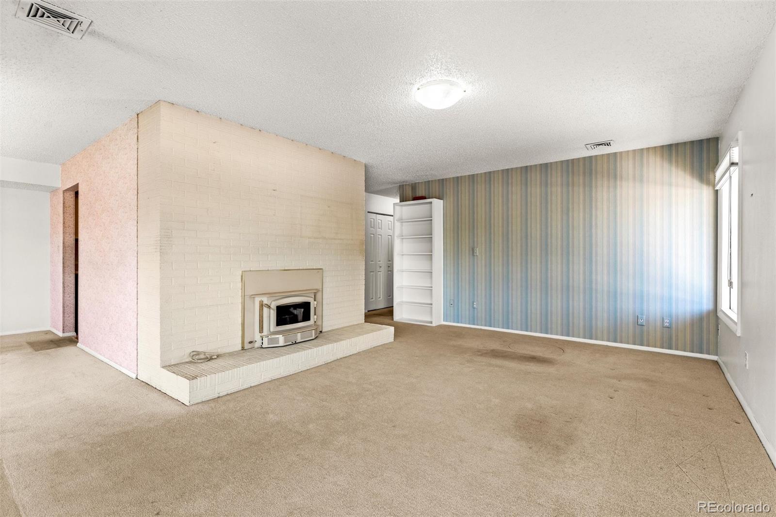 500 Manhattan Drive Unit: C10