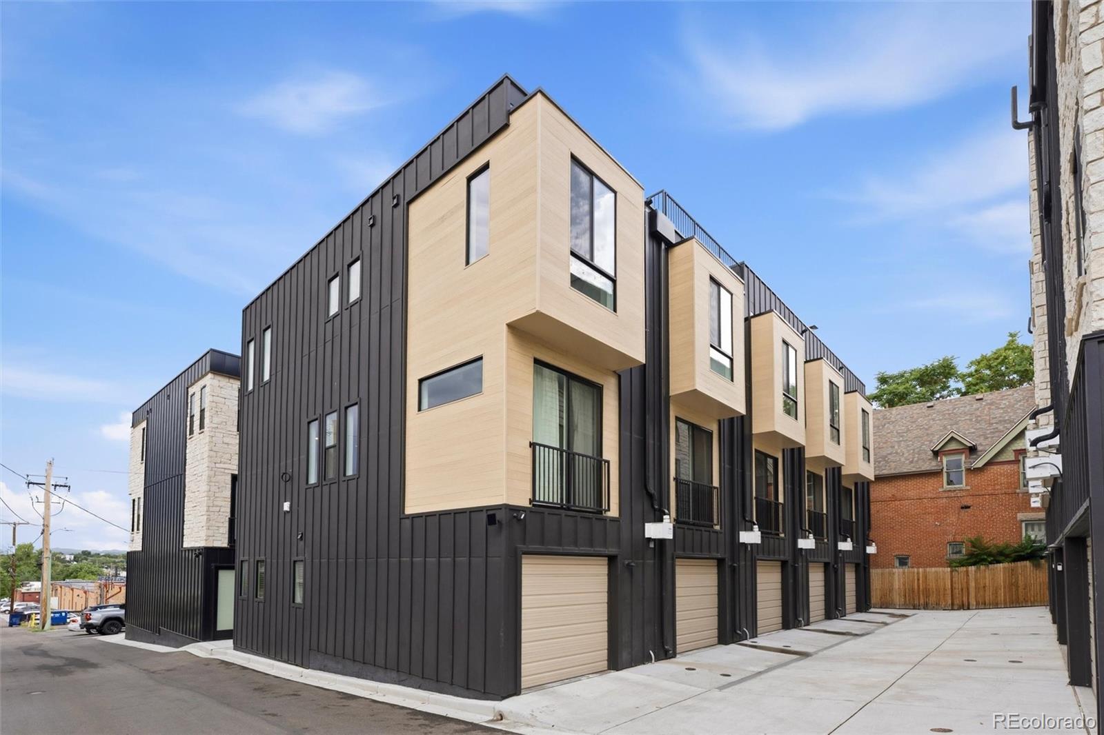 5128 W 26th Avenue Unit: 205