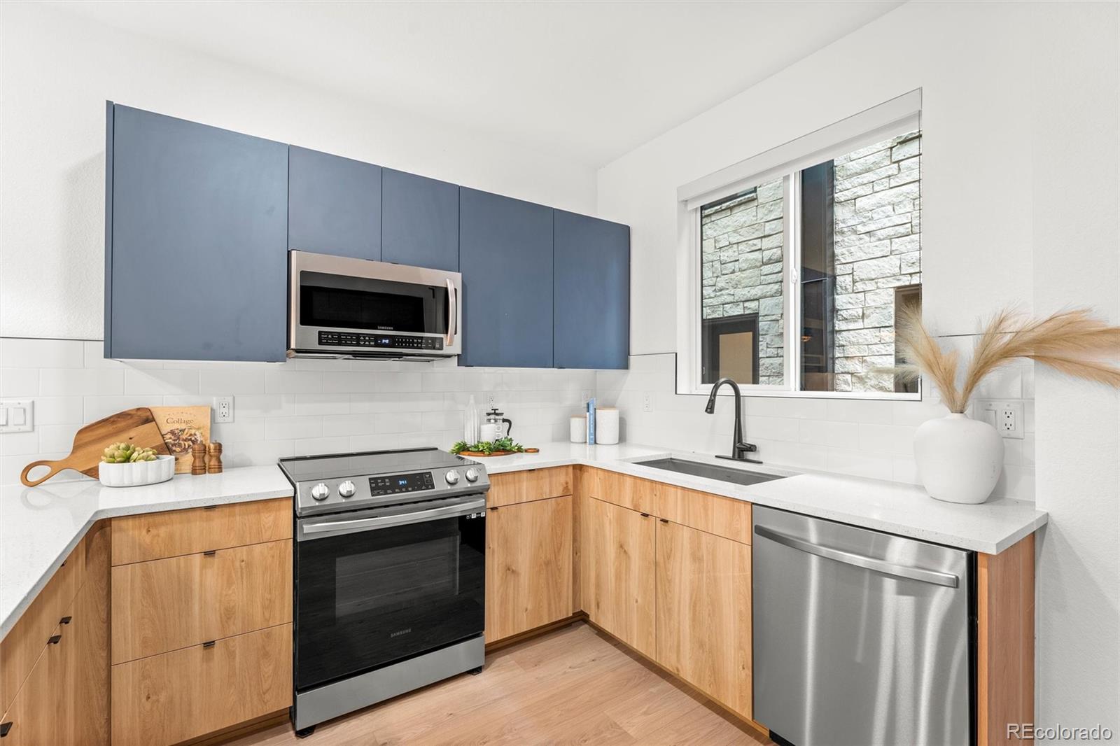 5128 W 26th Avenue Unit: 205