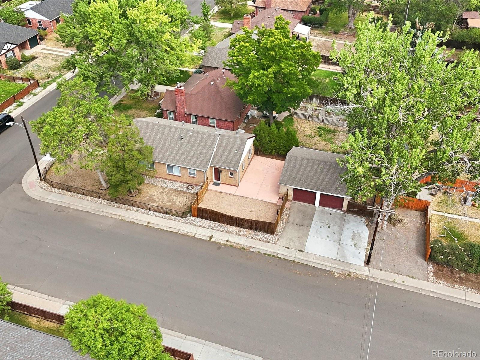 1200 Jasmine Street
