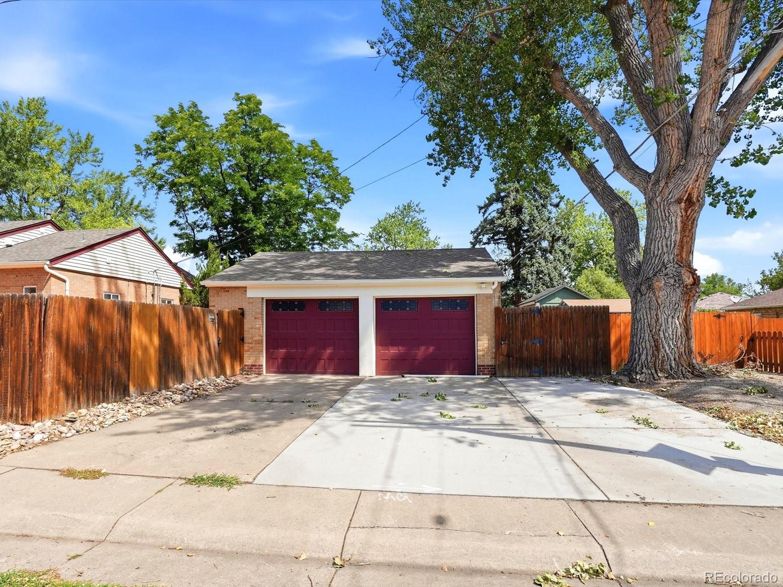 1200 Jasmine Street