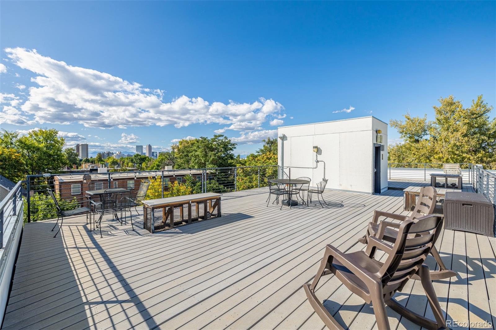 1245 Columbine Street Unit: 205