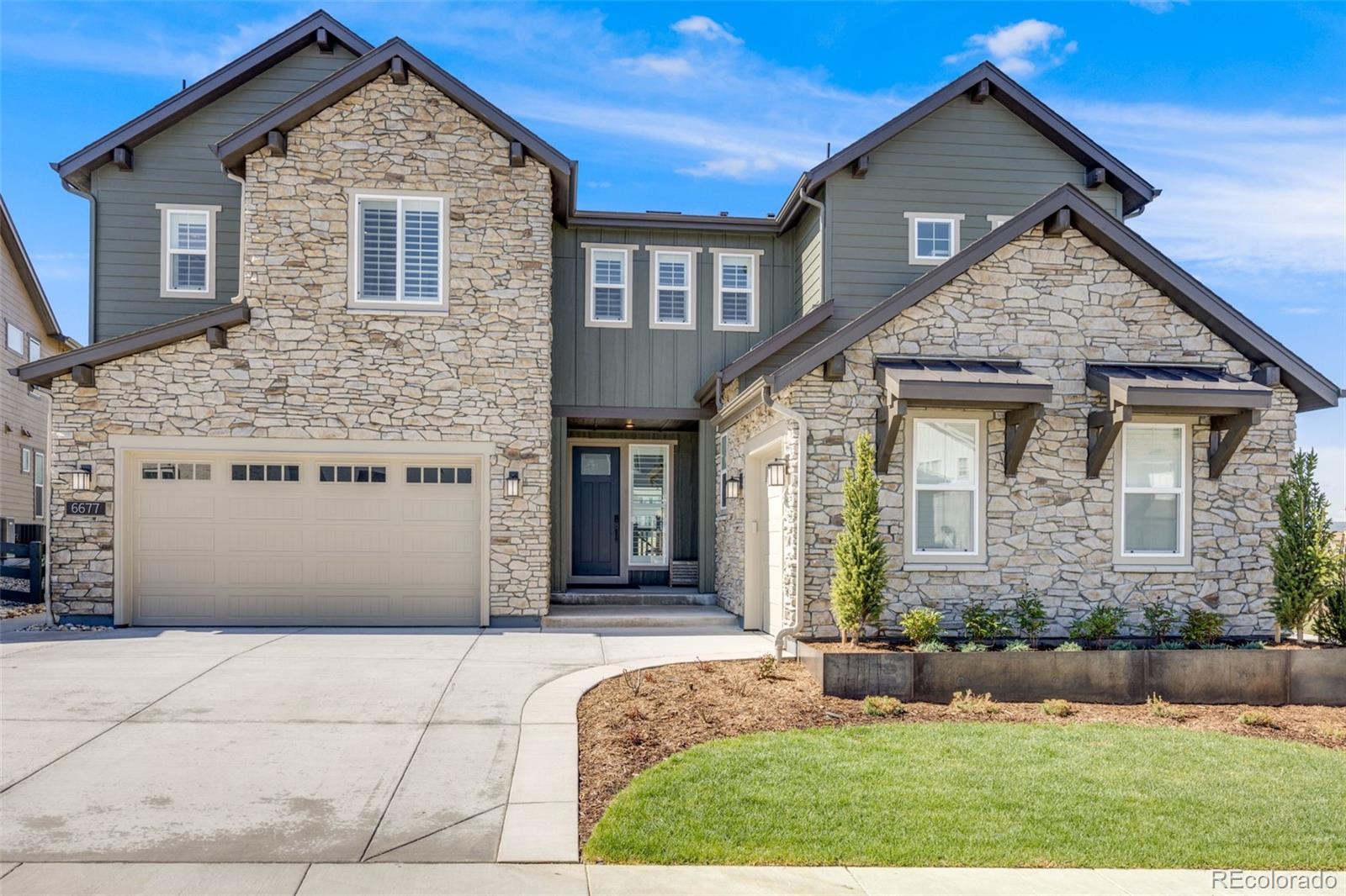 6677 Crossbridge Circle
