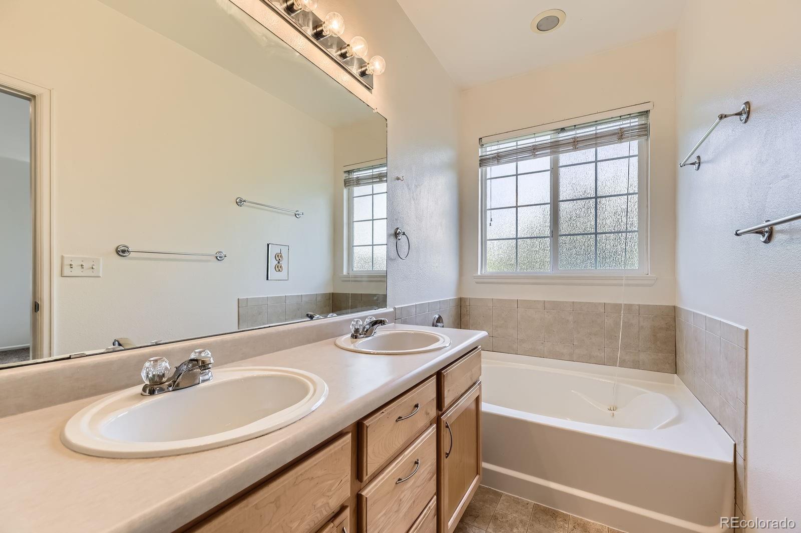 371 Granby Way Unit: C