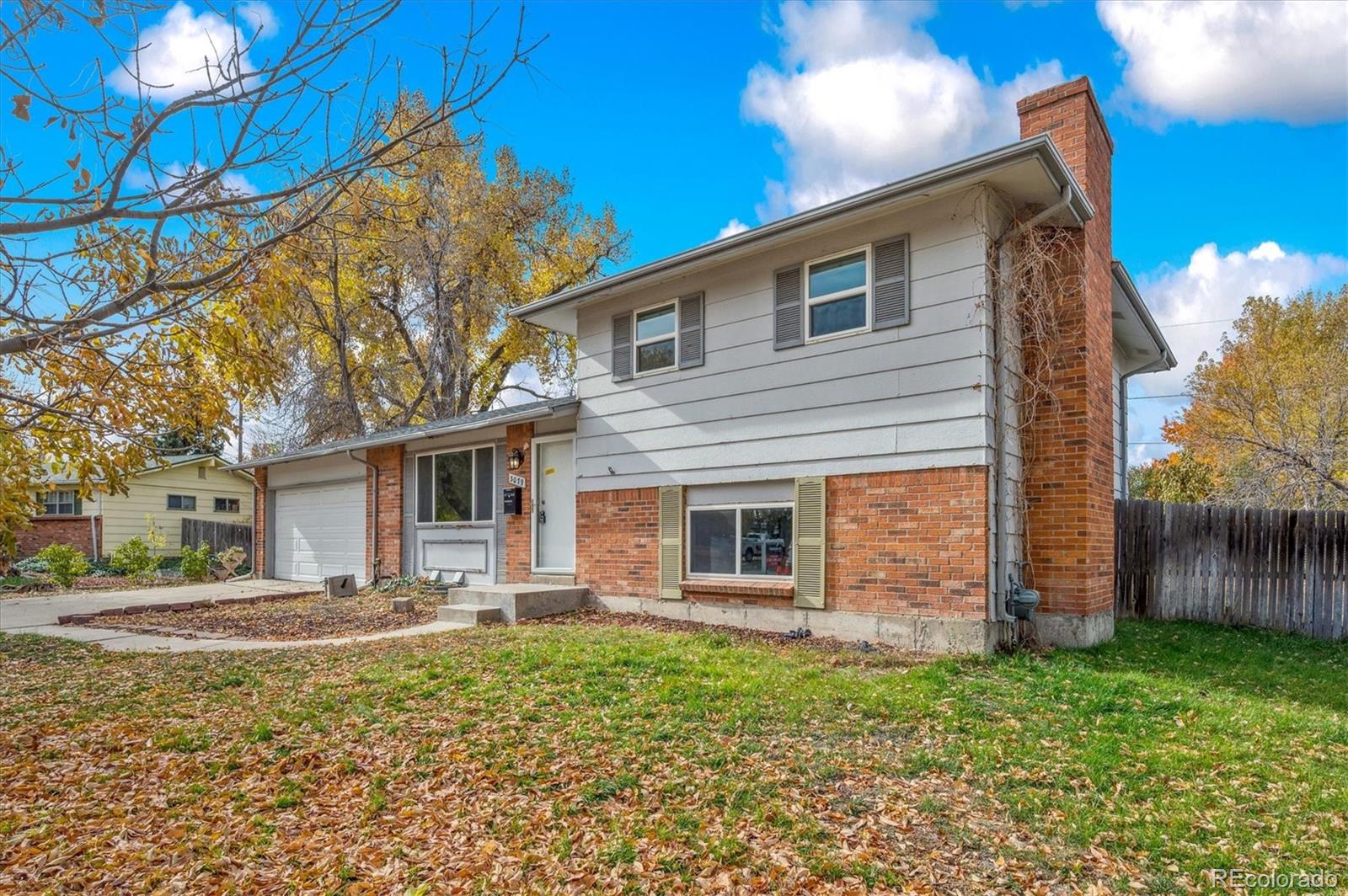 3079 S Galena Court