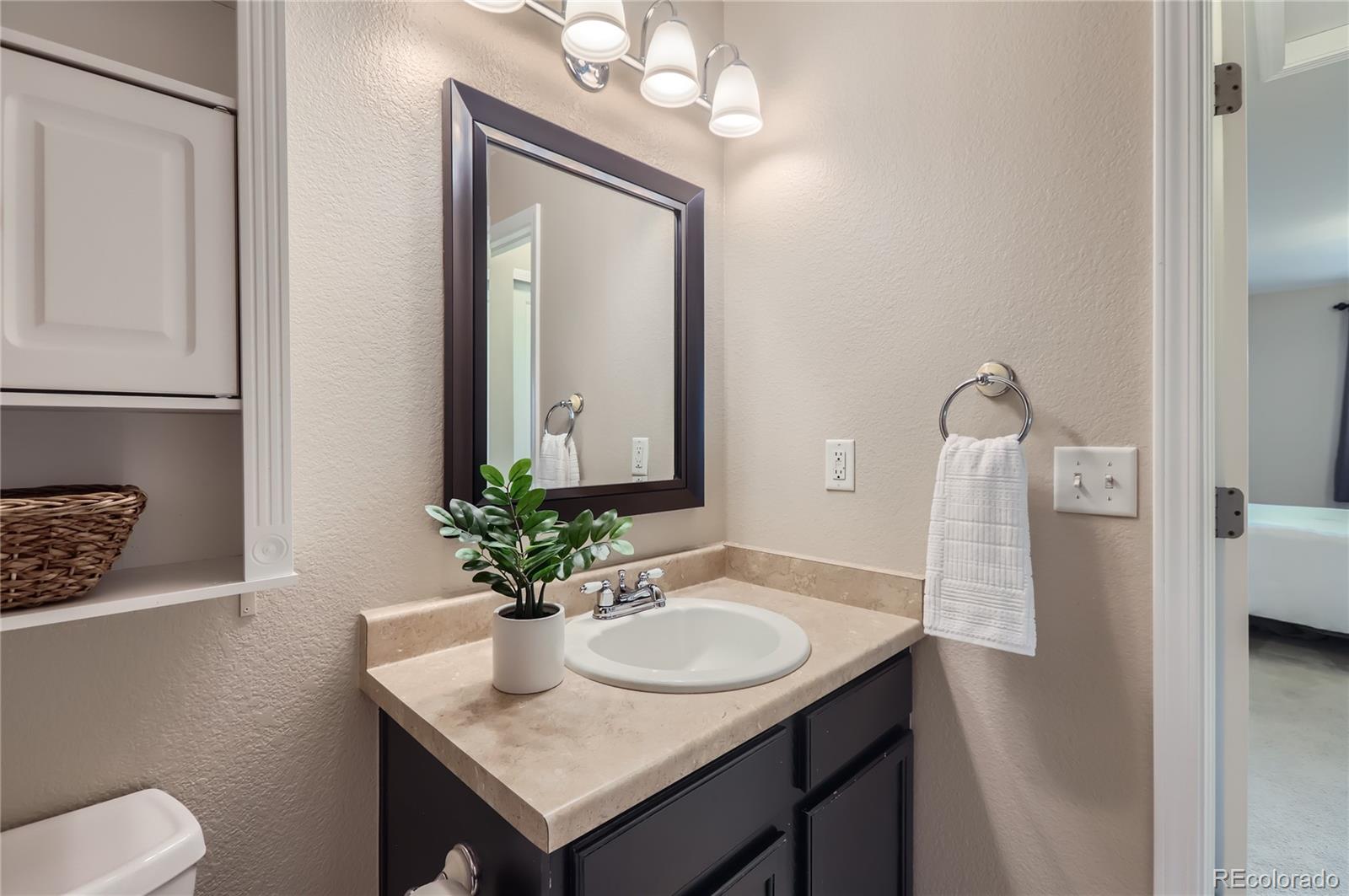 805 Summer Hawk Drive Unit: 84