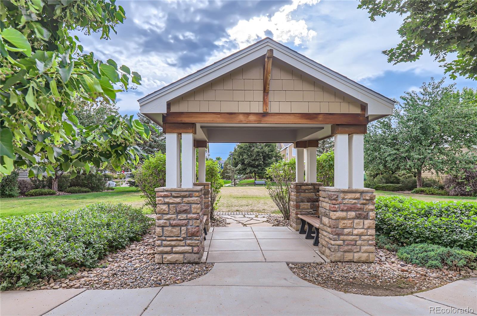 805 Summer Hawk Drive Unit: 84