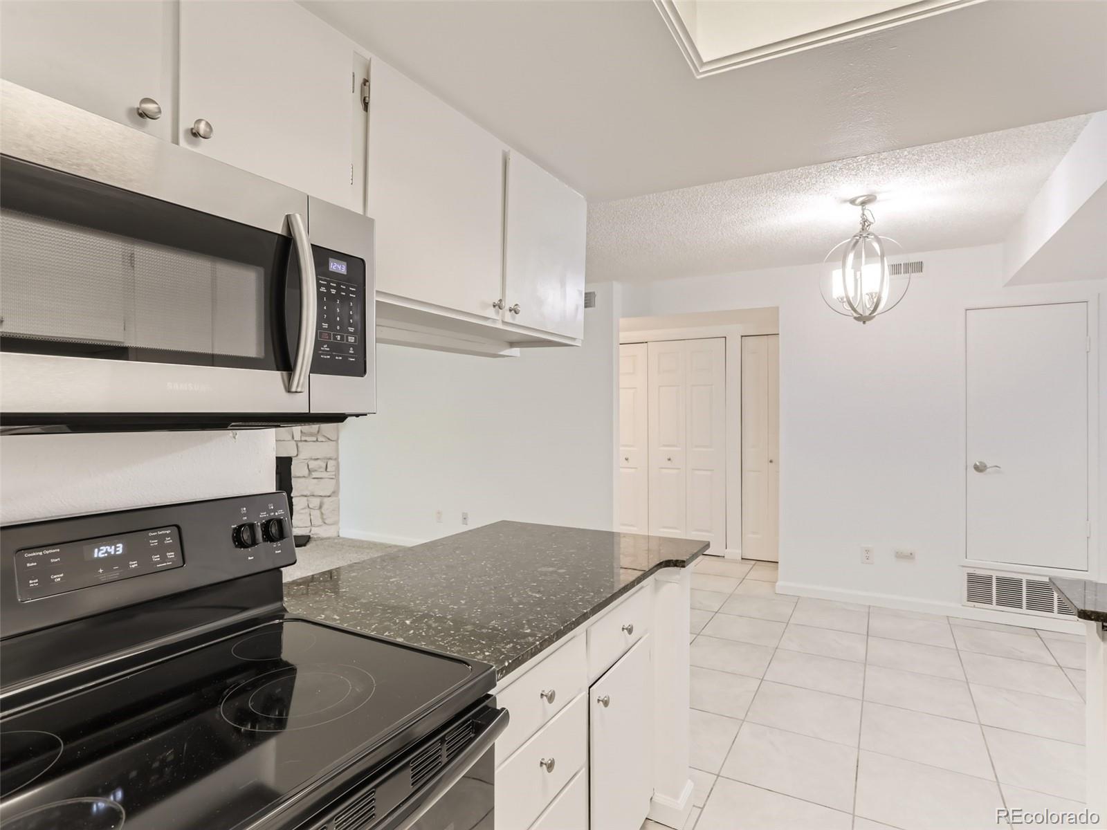 1752 S Pitkin Circle Unit: A