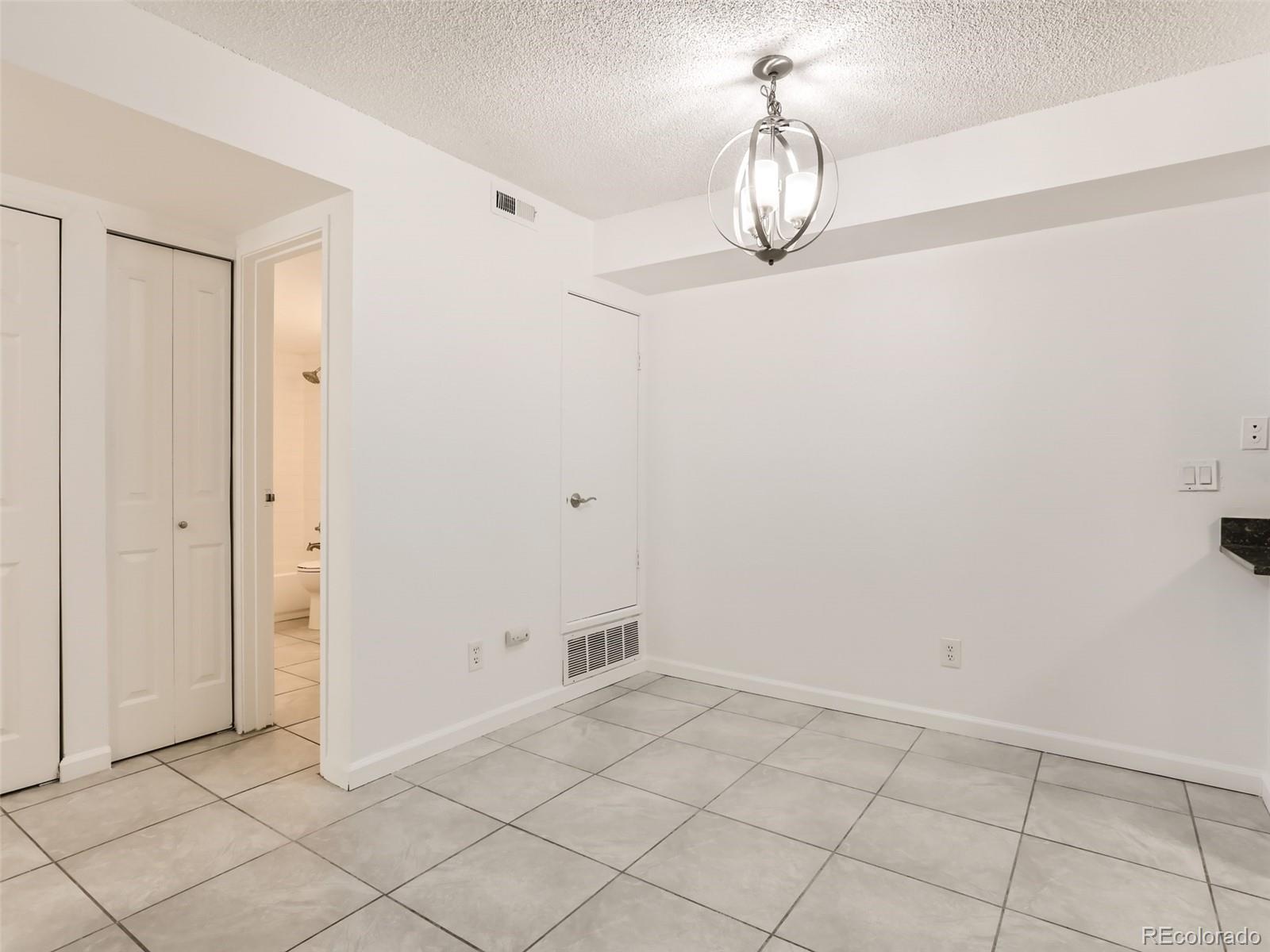 1752 S Pitkin Circle Unit: A