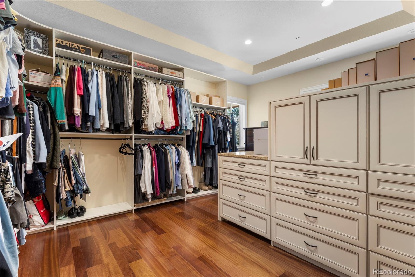 9402 Crystal Lane