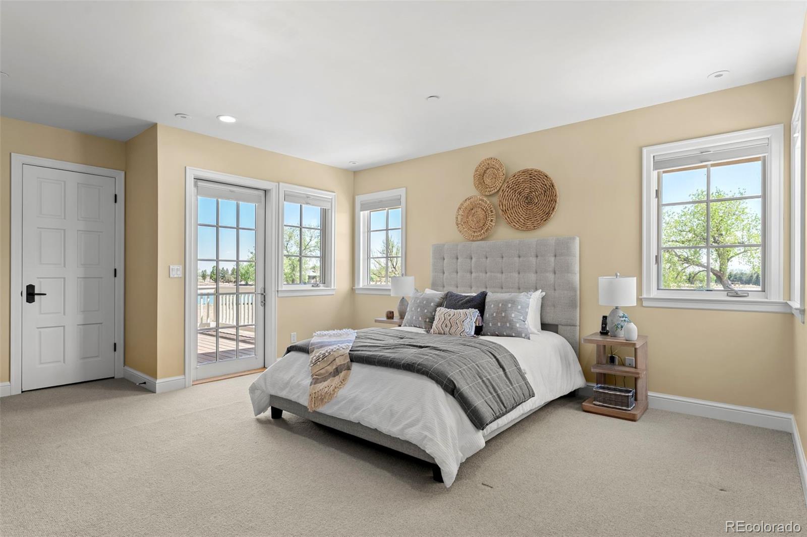 9402 Crystal Lane
