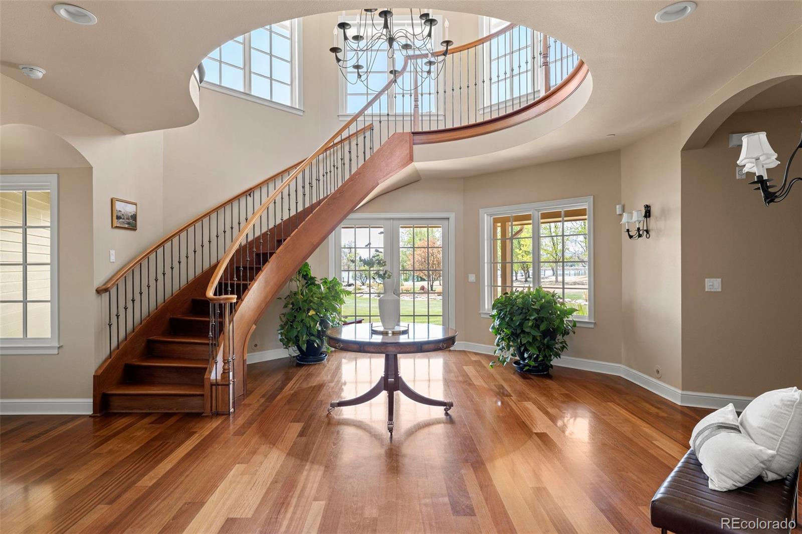 9402 Crystal Lane