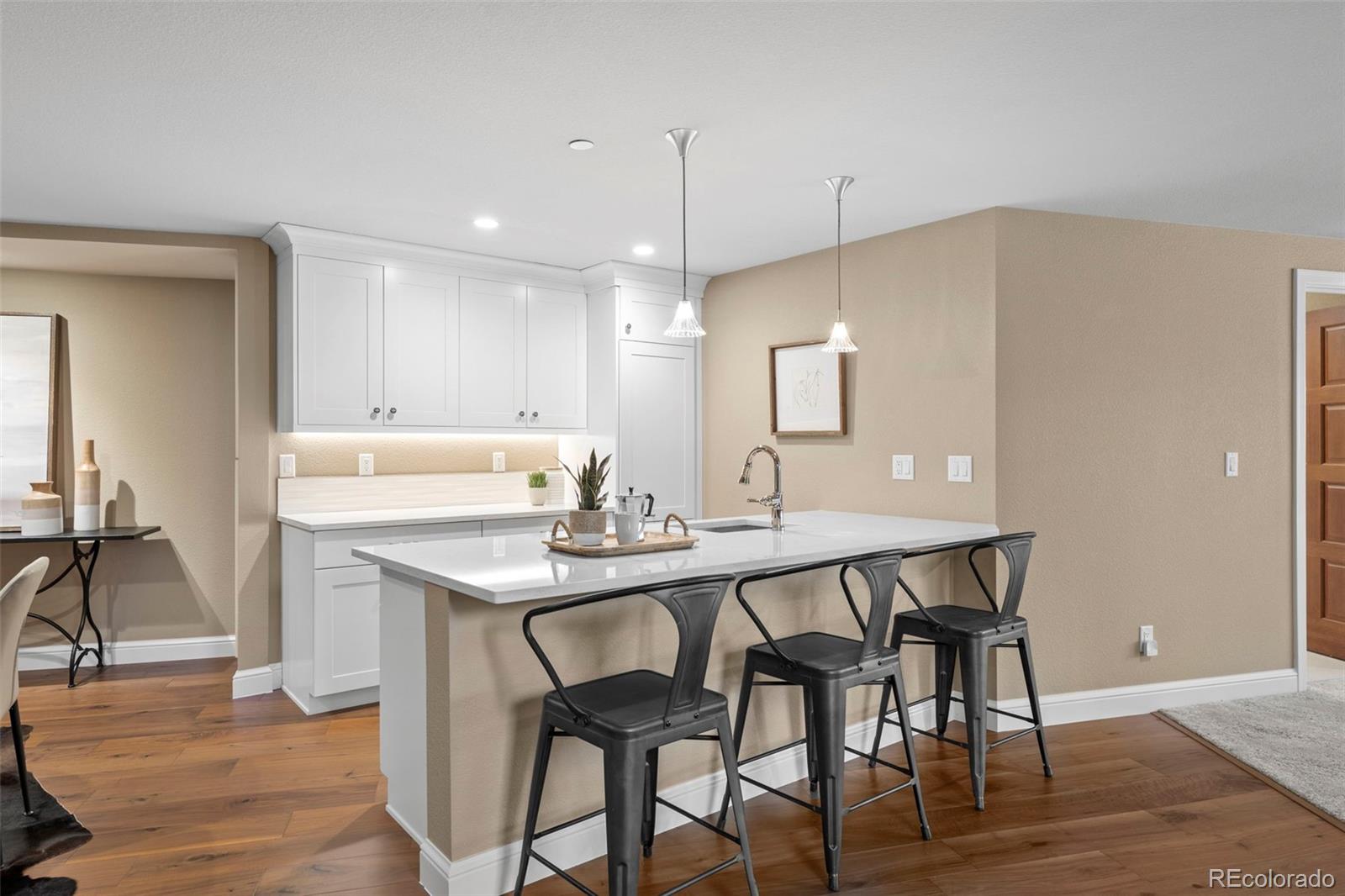 9402 Crystal Lane
