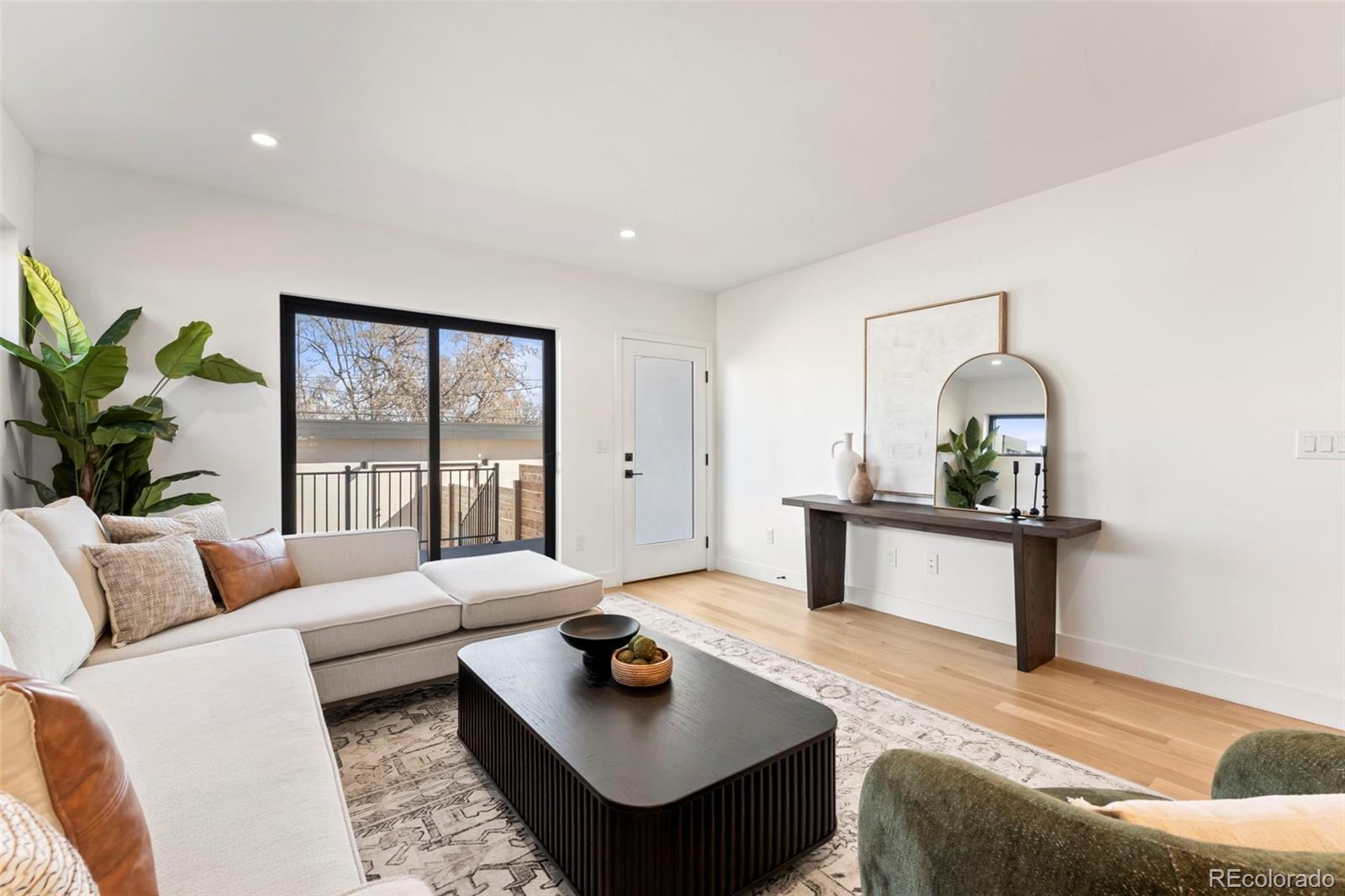 3638 Kalamath Street