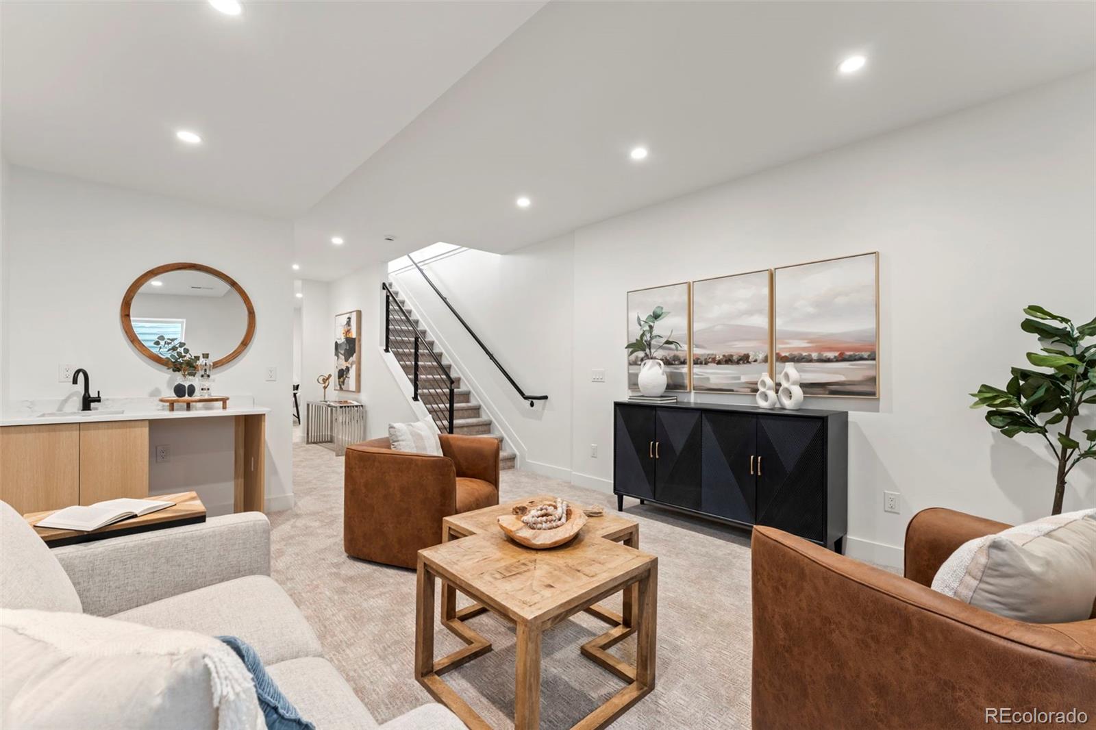 3638 Kalamath Street