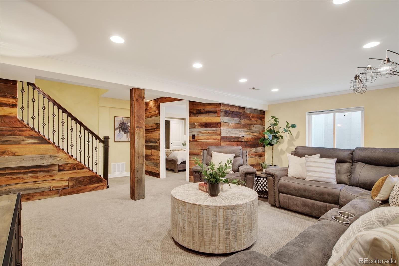6114 Devinney Court