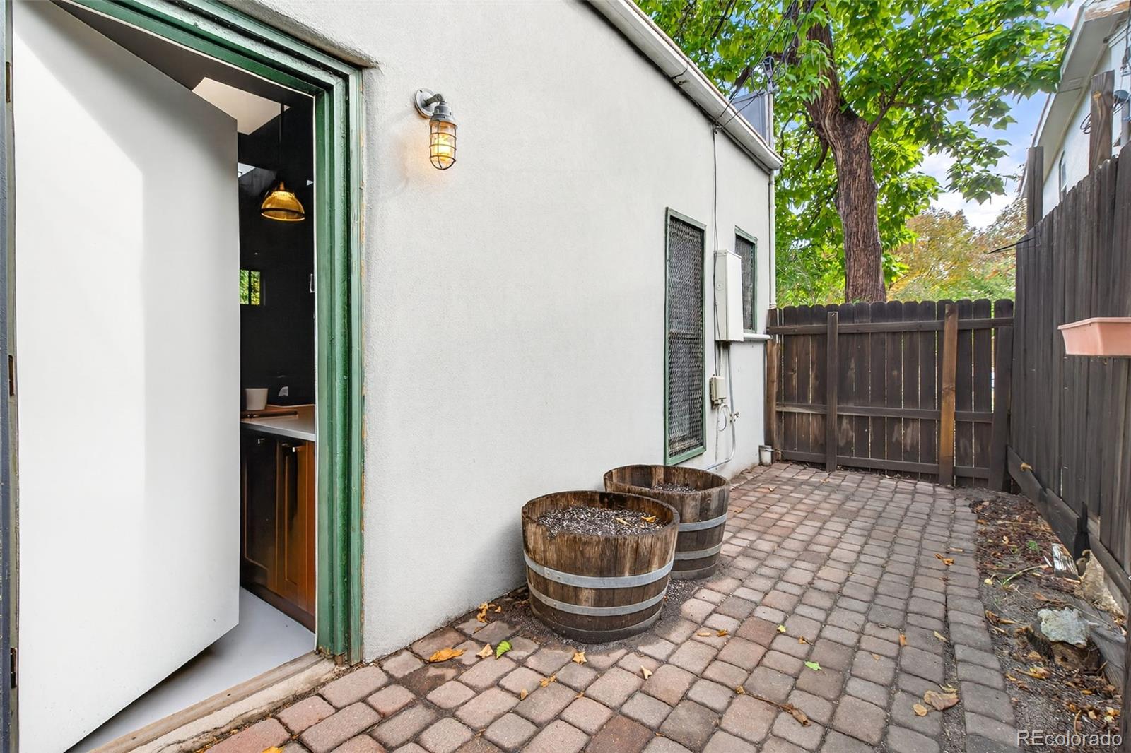 510 W 4th Avenue
