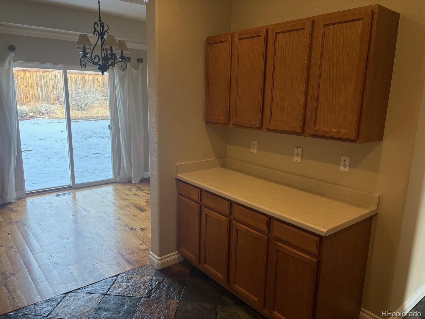 2667 Live Oak Court