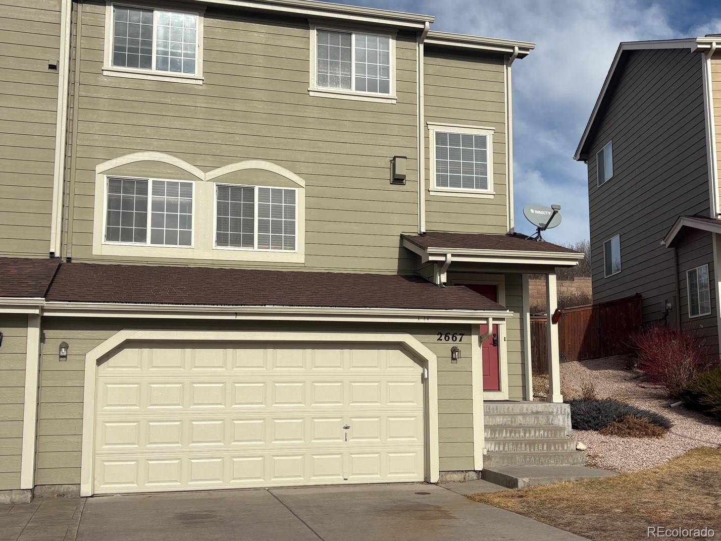 2667 Live Oak Court