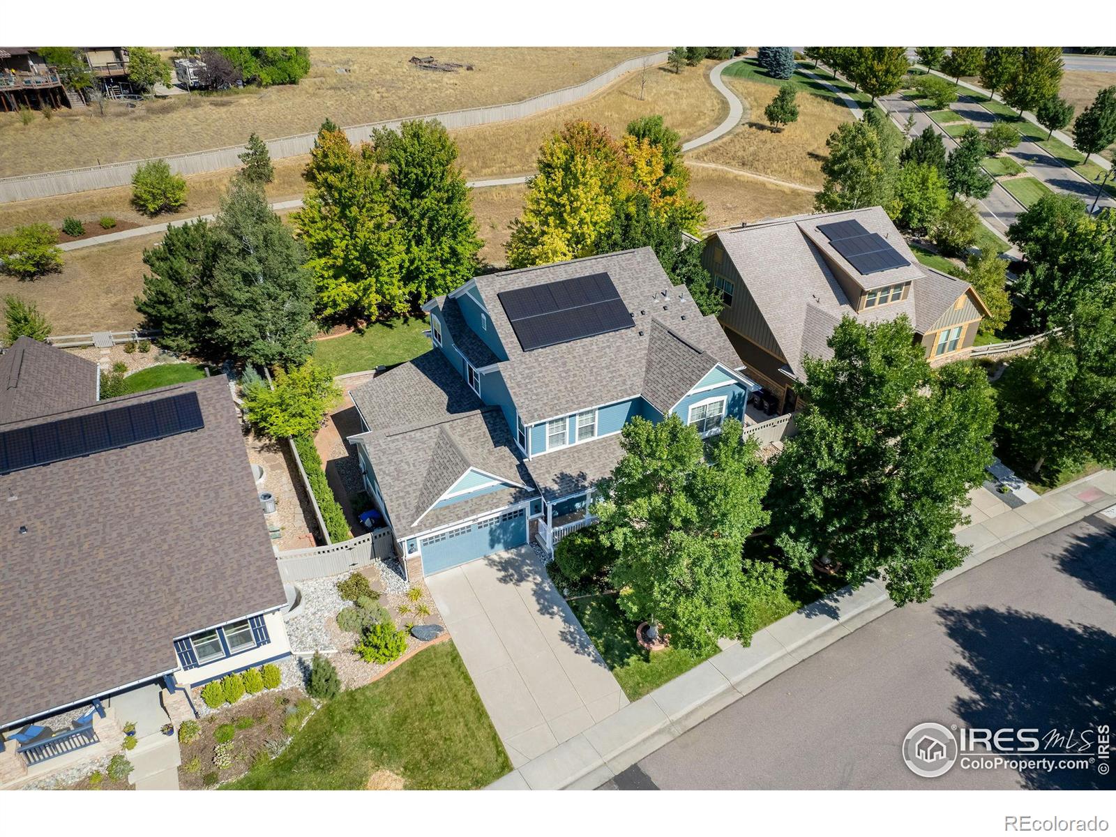 2821 Crater Lake Lane